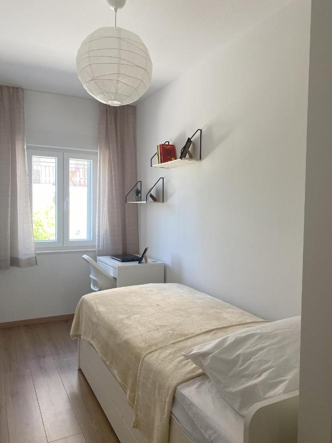 Penny Epetium - Ferienwohnung Stobreč