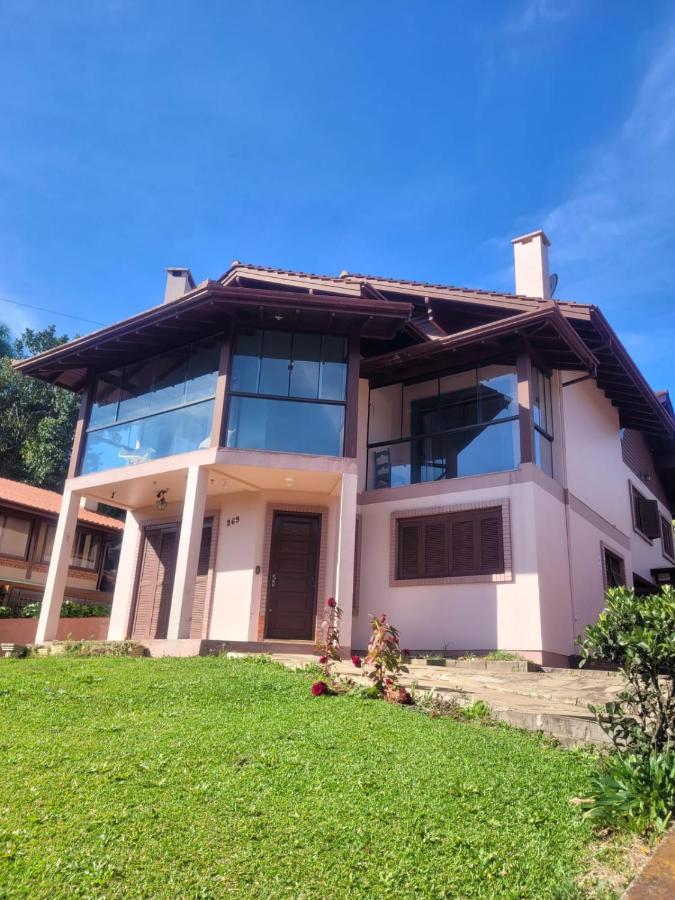 B&B Gramado - Vila dos Ventos - Bed and Breakfast Gramado