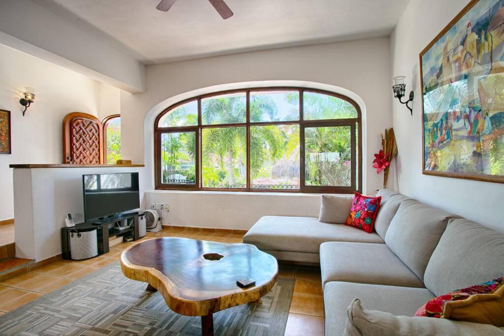 Quinta Delfin - 3BR Family Villa with Private Pool in Golden Zone - Ferienwohnung Bucerías