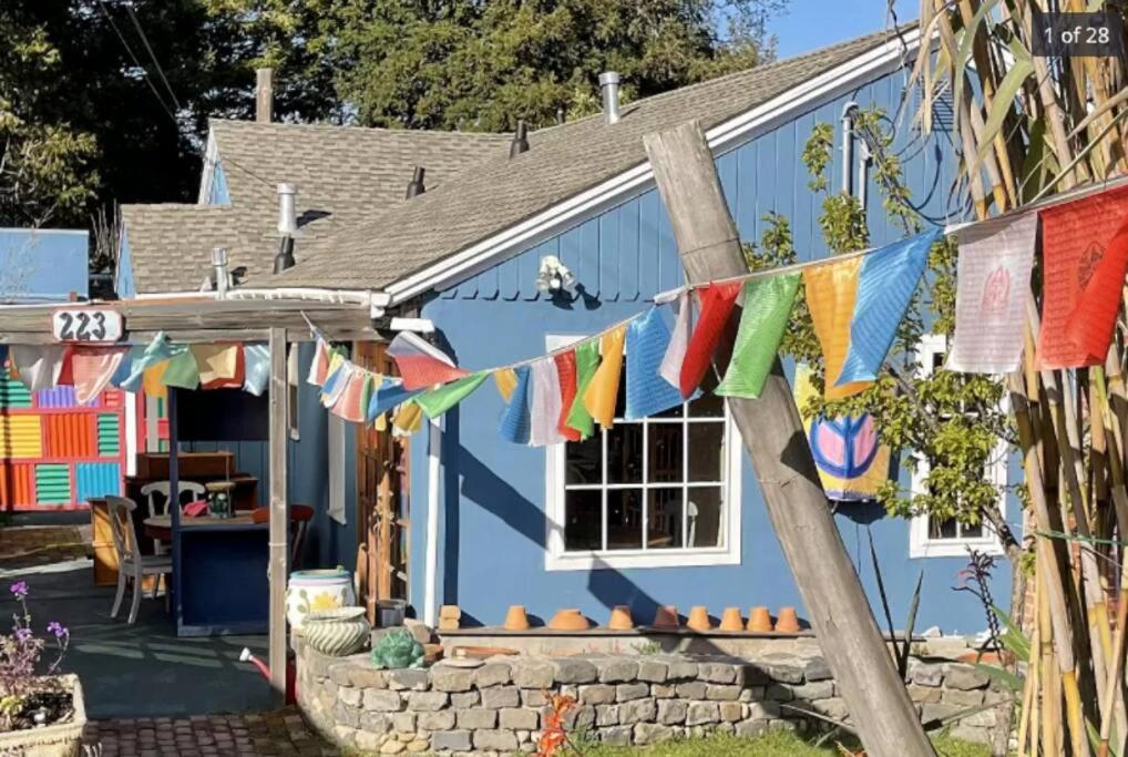Santa Cruz Style Beach retreat, 5min walk to beach - B&B