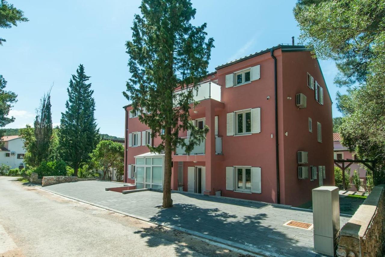 Apartman Eva - Chambres d’hôtes