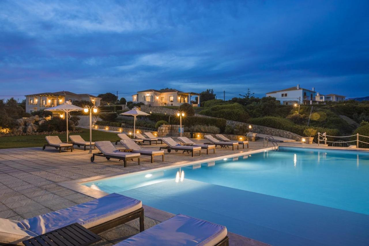 The Seasons - Bed and Breakfast Svoronáta