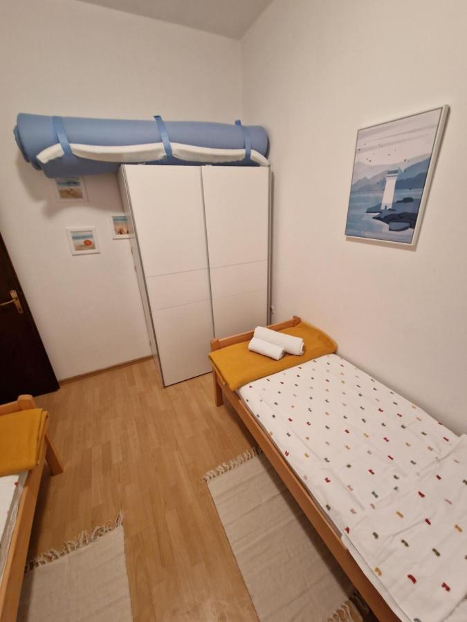 Family Apartment Jurkovic - B&B