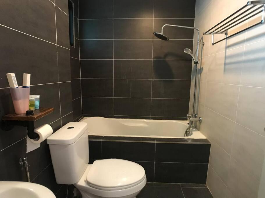 34zer0 Kinta Riverfront Suites 6pax - Chambres d’hôtes Ipoh