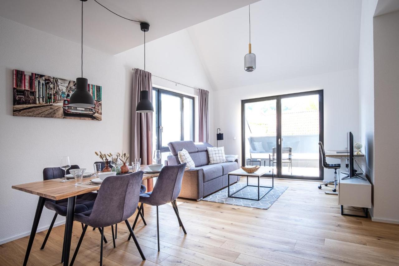 B&B Oedheim - KEEP Business Suite H66-2 nahe Audi & Schwarz Gruppe mit Balkon, Netflix & Parkplatz - Bed and Breakfast Oedheim