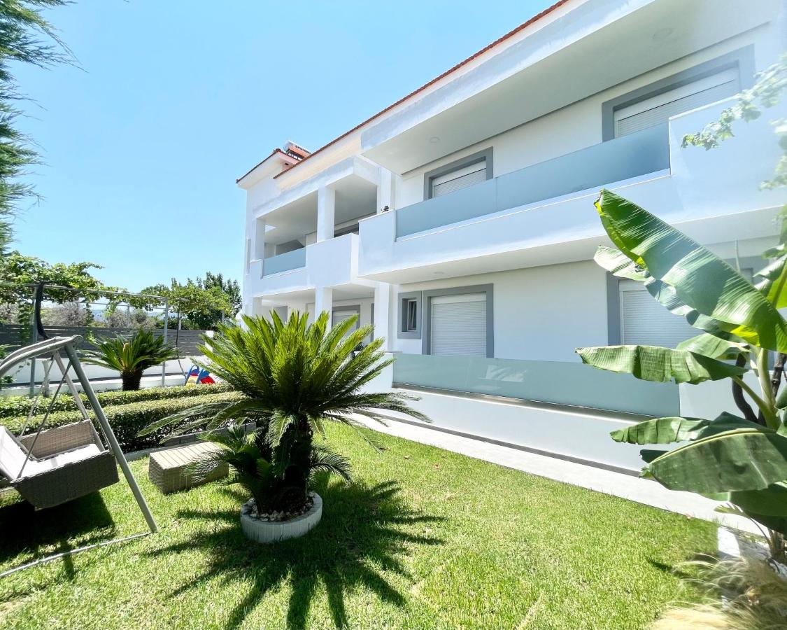 White House Kokas Luxury Apartments - B&B