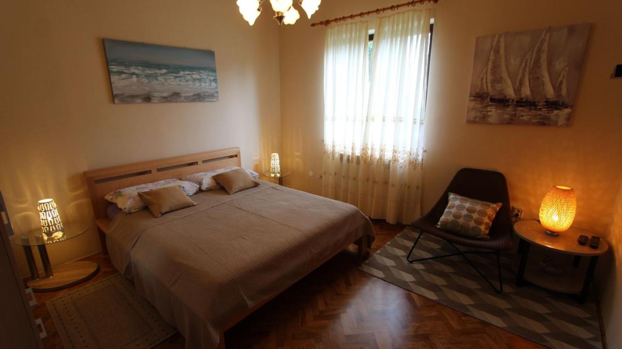 Apartment studio Ljutić - B&B