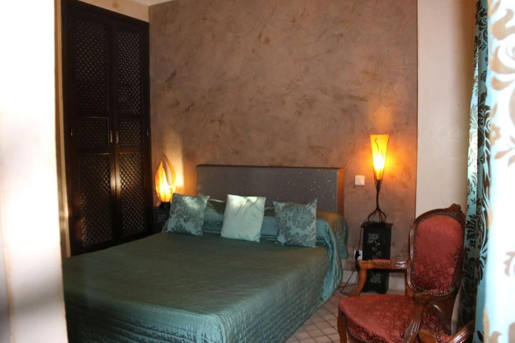 Chambre Erfou, Riad 7 au village naturiste Couple only - B&B Le Cap d'Agde