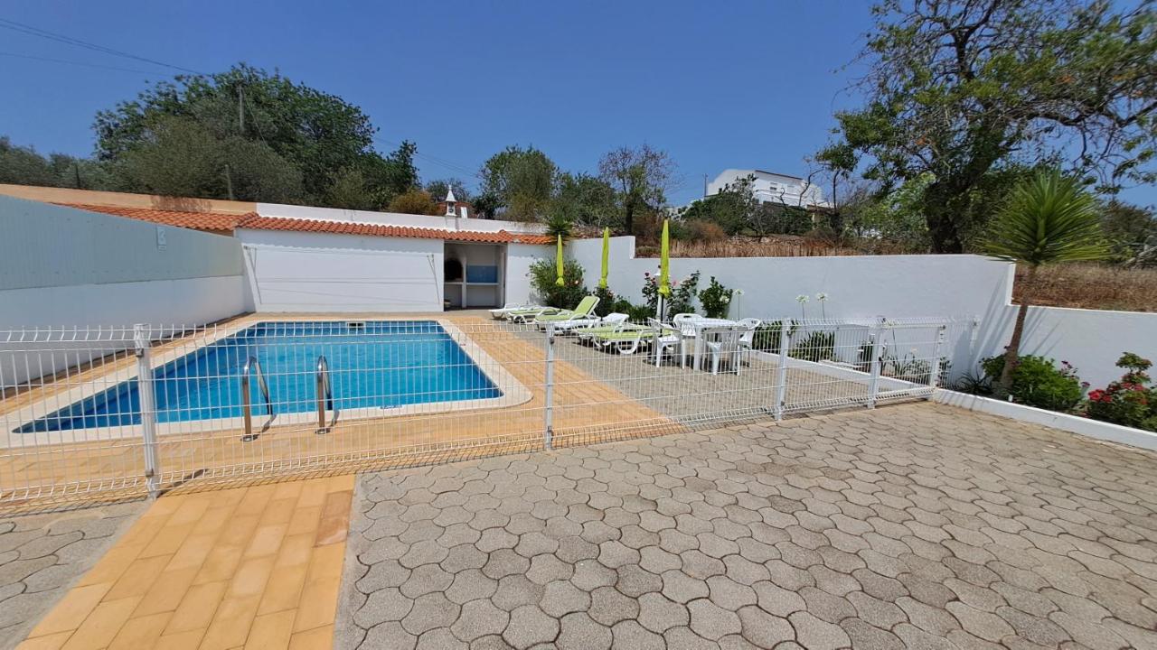 Albufeira Traditional Apartments IN VILLA - B&B Albufeira