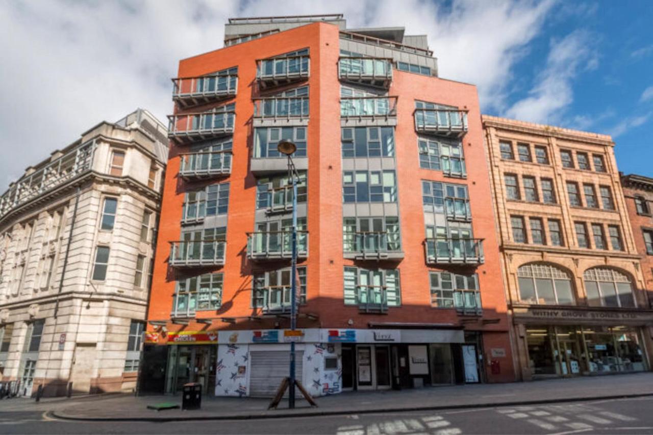 The Works-Fresh 2bed in centre, opposite Arndale. - B&B