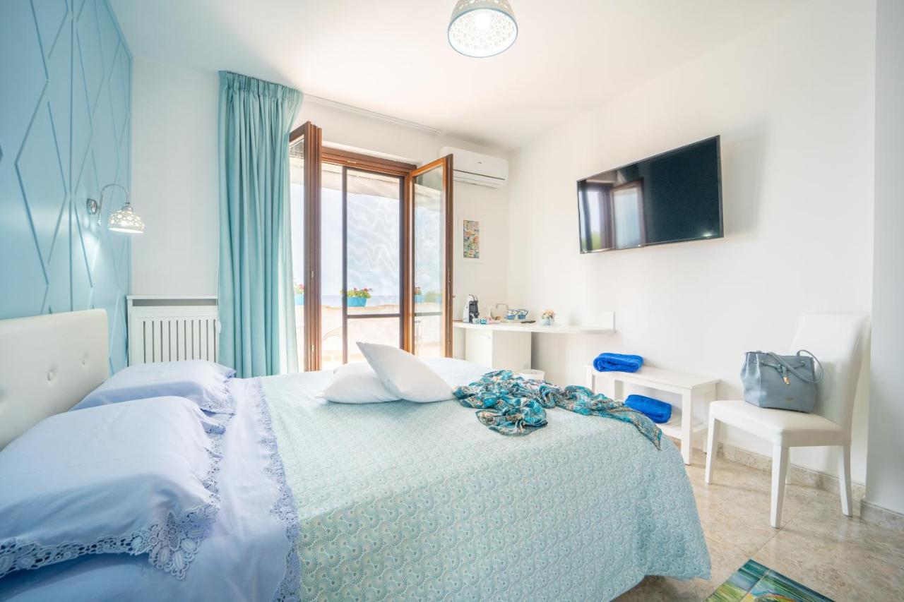 Deluxe Tweepersoonskamer met Uitzicht op Zee