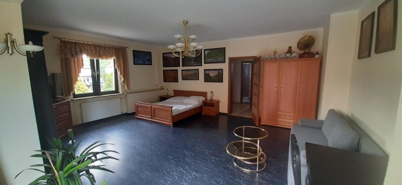 Appartamento con 2 Camere da Letto