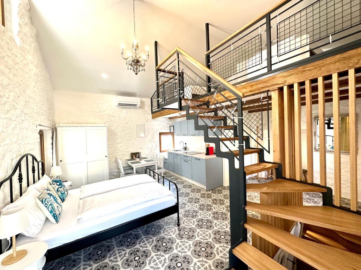 Apartamento con balcón