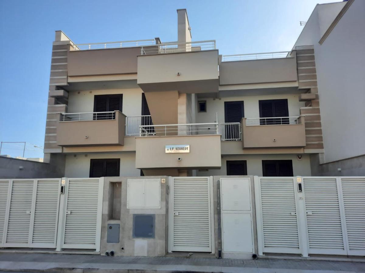 Kennedy Apartments- Porto Cesareo - B&B Porto Cesareo