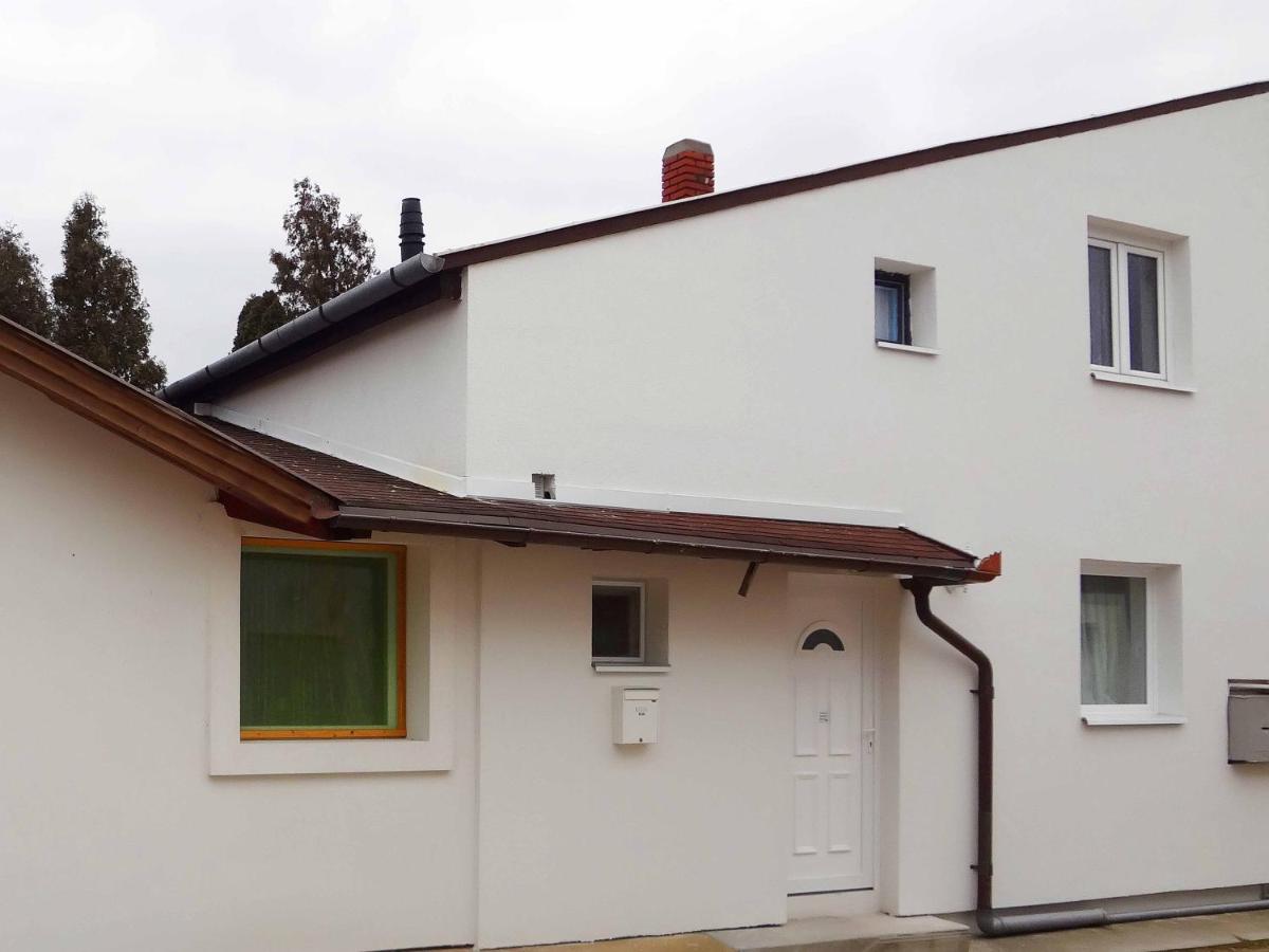Lorabel Apartmanház Hévíz - B&B