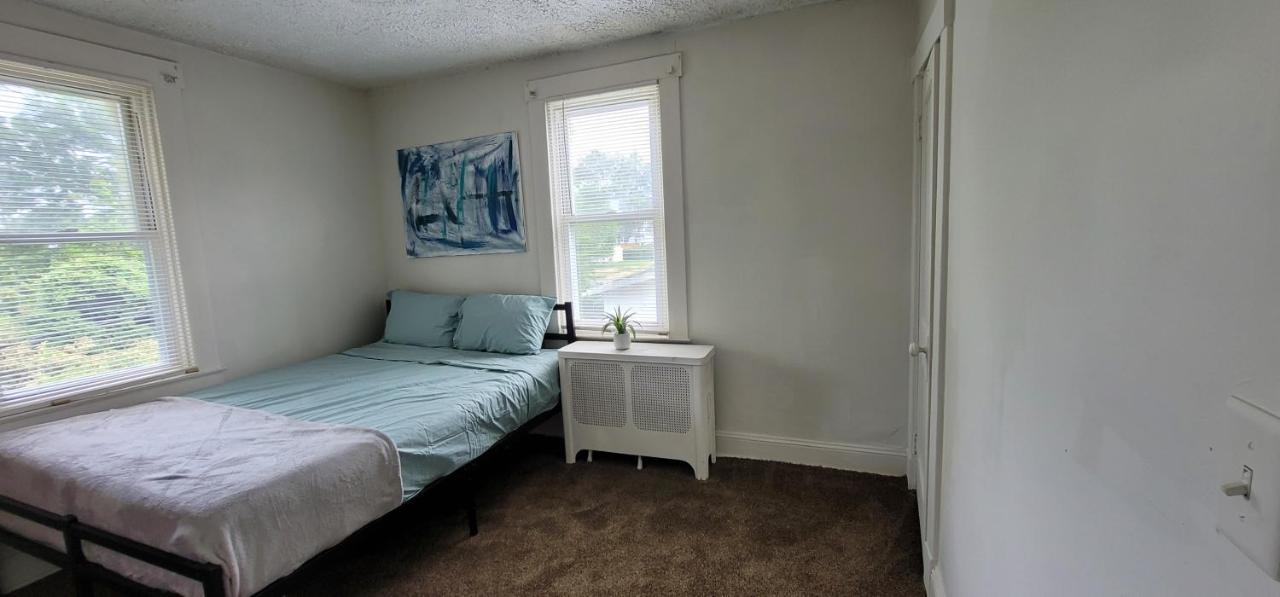 Queen Room with Shared Bathroom