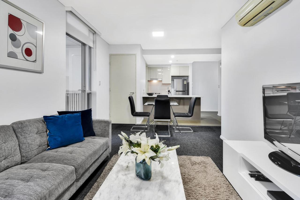 B&B Sydney - Corporate Apartment North Sydney MIL2251306 - Bed and Breakfast Sydney