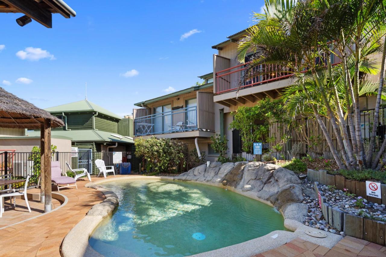 B&B Point Lookout - BEACHBREAK - 100m to beach - sleeps 6 - Bed and Breakfast Point Lookout
