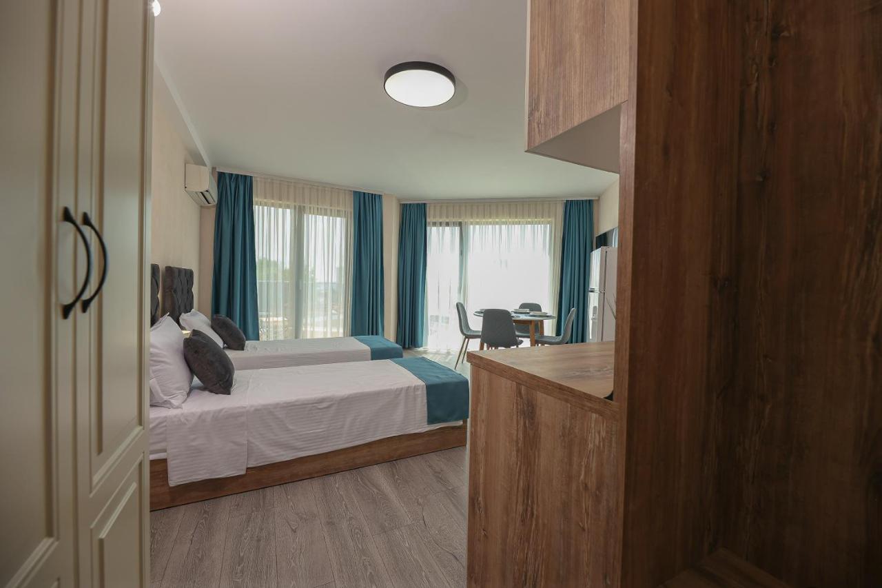 Studio Apartment with Sea View