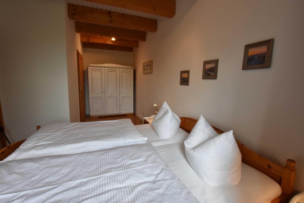 Appartamento con 2 Camere da Letto e con Doccia