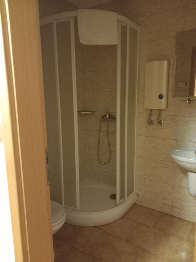 Chambre Double avec Salle de Bains Privative