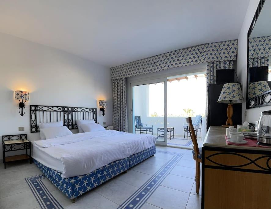 B&B Sharm el-Sheikh - Azure Retreat - Private Luxury Sea View Apartment - Bed and Breakfast Sharm el-Sheikh