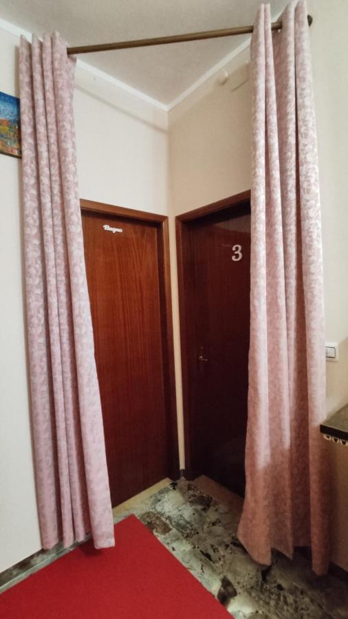 Camera Tripla con Bagno Privato Esterno 