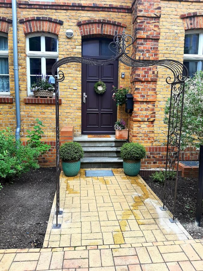 Glashüttchen mit 2 Schlafzimmern, Sauna und schönem Garten - B&B Annahütte