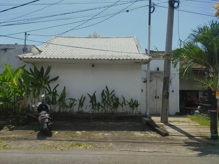 Villa Bella Seseh, 3-Br With Private Pool - B&B Canggu