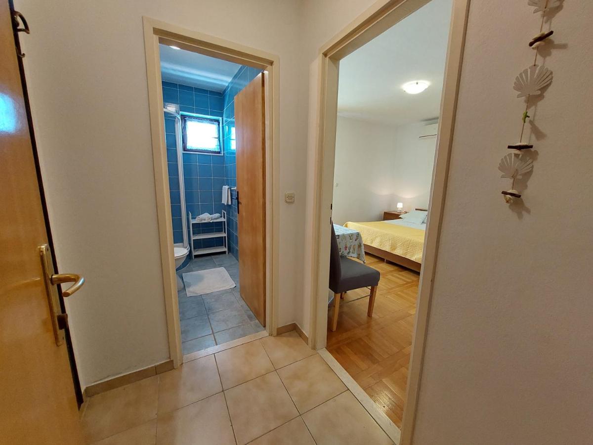 Deluxe Double Room with Balcony and Sea View