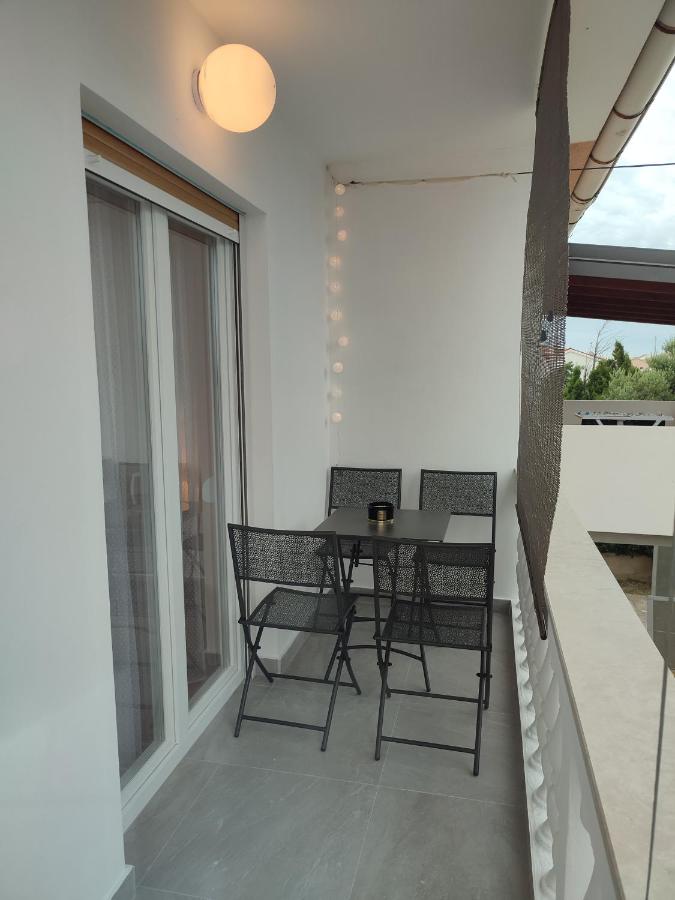 Povljana Maris - Ferienwohnung