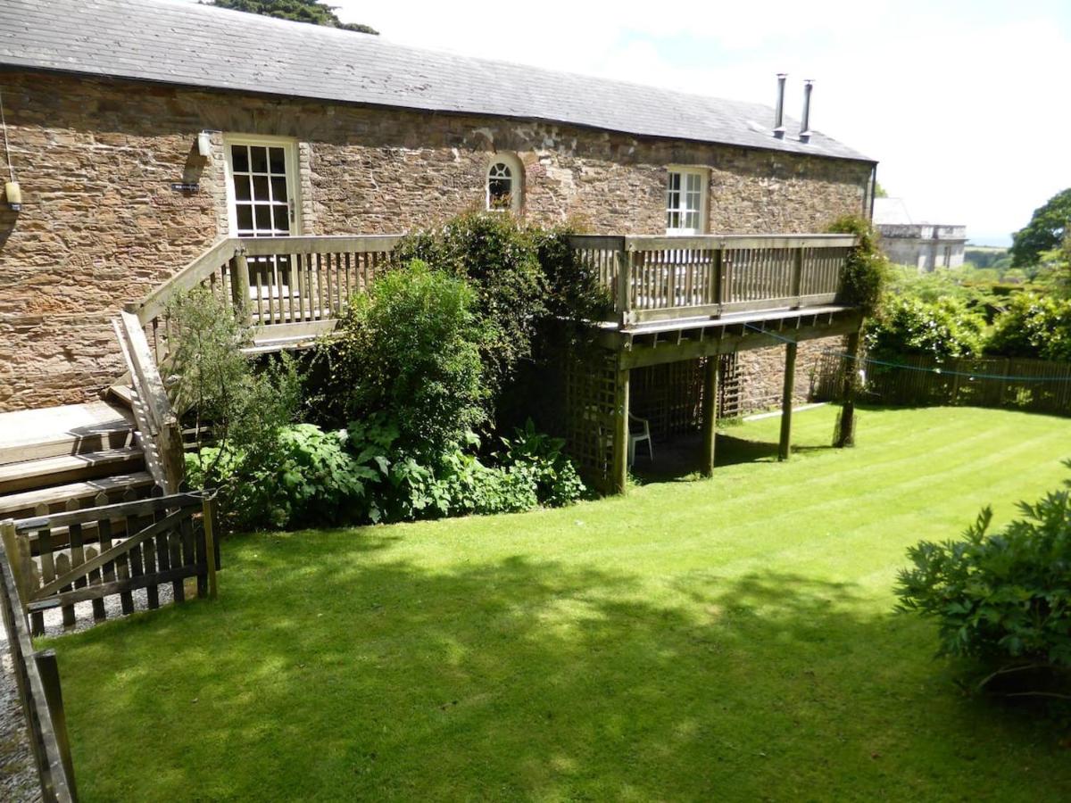 B&B St Austell - The Old Stables of heritage Tregrehan Garden Cottages on South Coast - Bed and Breakfast St Austell