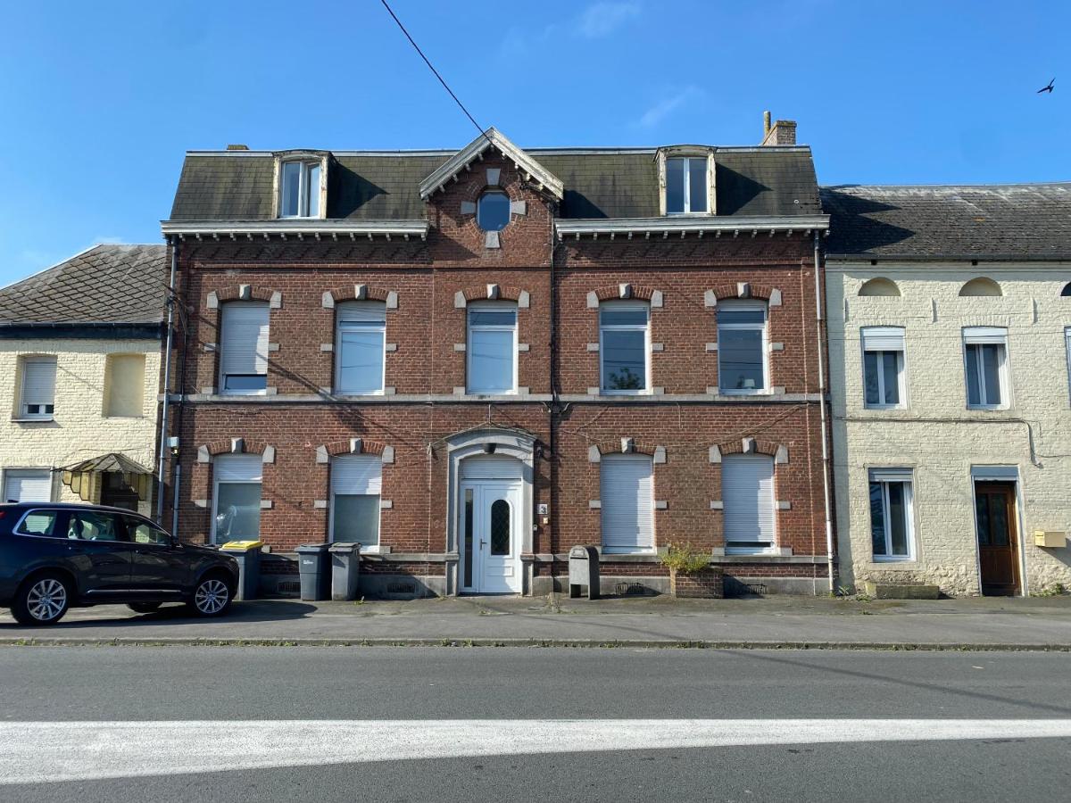 La Domus Lemaitre 5- Parking - TV - Wifi - B&B