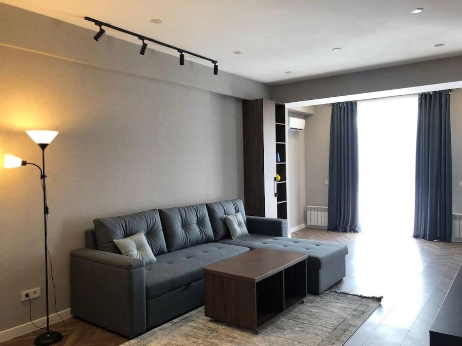 Апартаменты в центре Бишкека - B&B