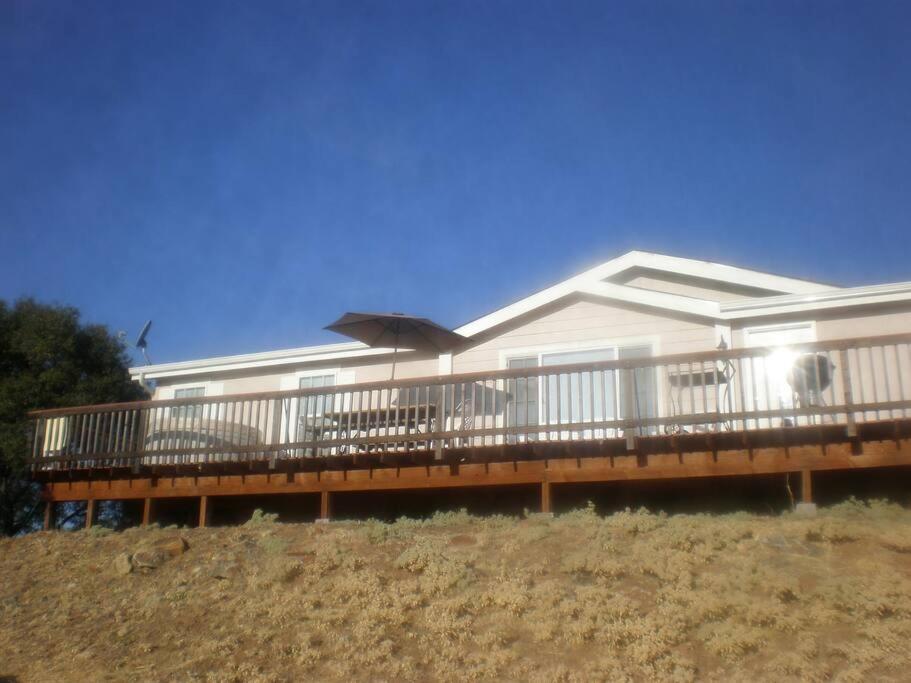 Mariposa Ridge Retreat - B&B