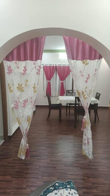 B&B Vishakhapatnam - Newly renovated & furnished 2-Bedroom MVP colony - Bed and Breakfast Vishakhapatnam