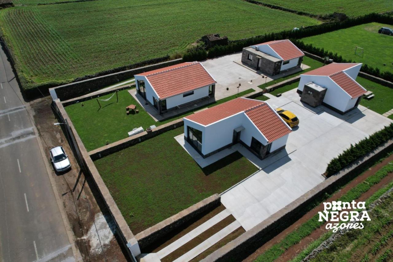 Photography House by PontaNegraAzores - B&B