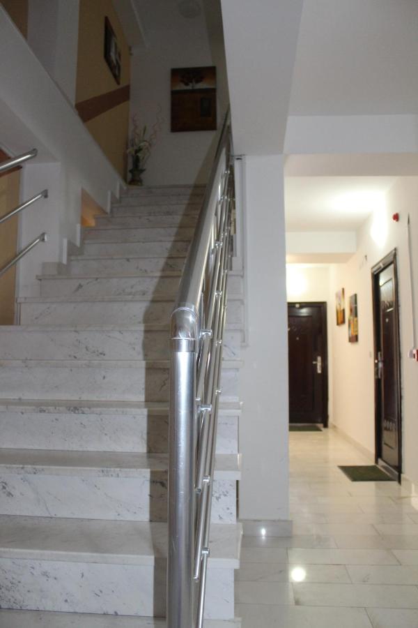 Vila Kumani - B&B Ocrida