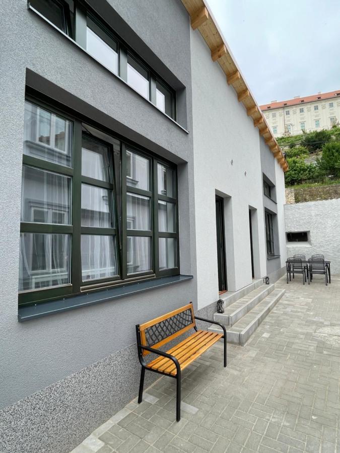Comfortable apartments under the St. Barbara´s Cathedral - Bed and Breakfast
