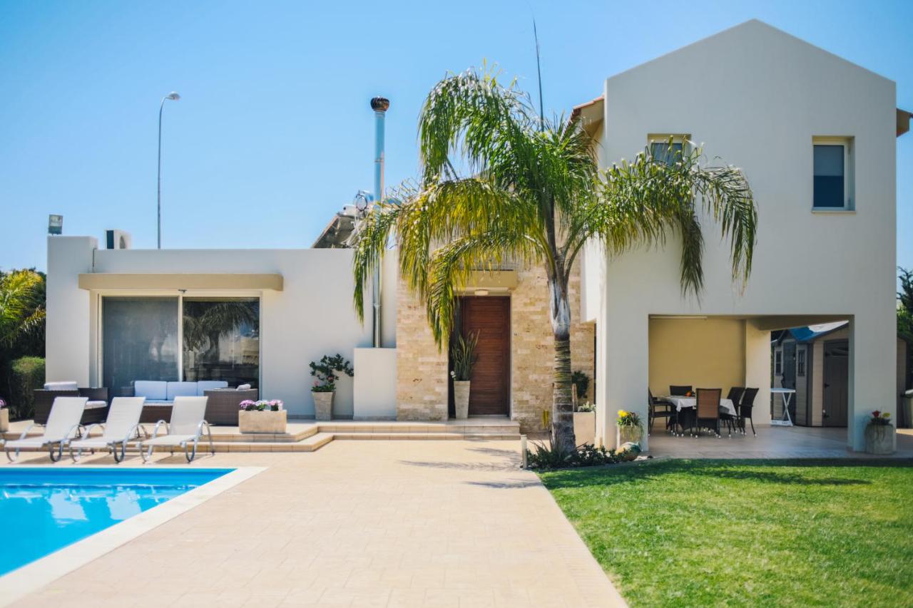 Villa Mediterranea - B&B Perivólia