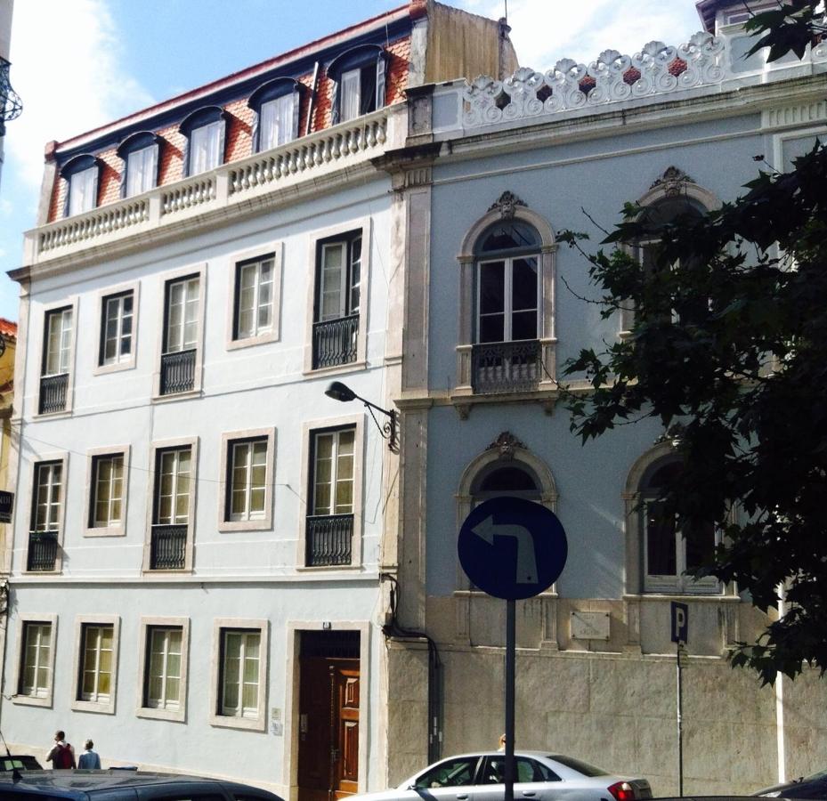 Lisbon Guests Apartments - B&B