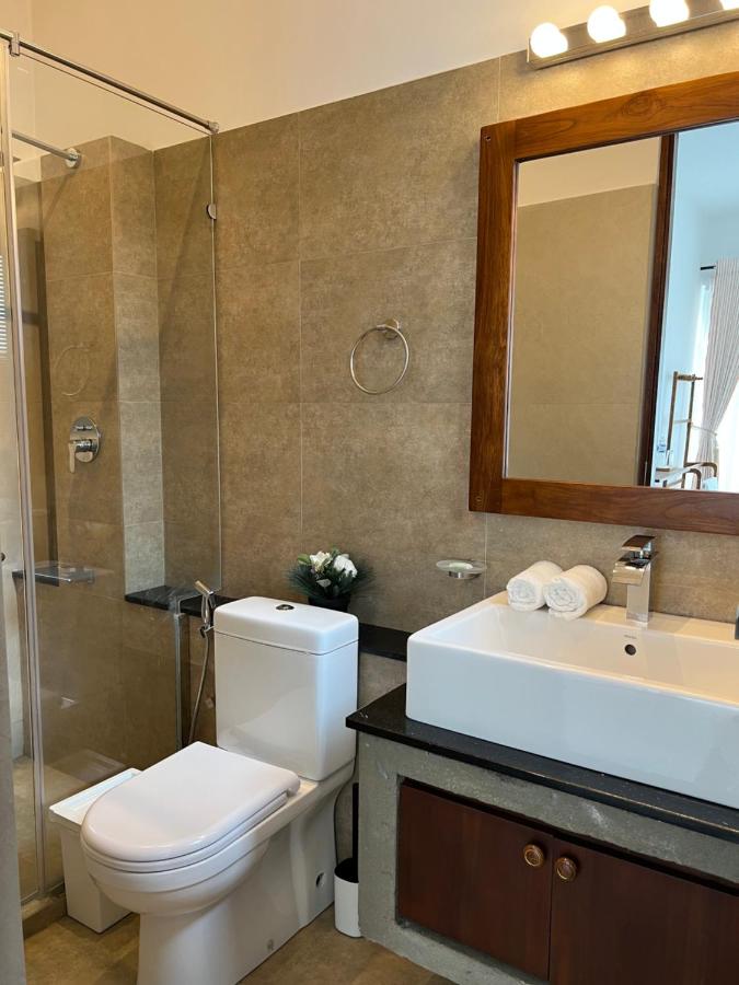 Deluxe Double Room (2 Adults + 1 Child)
