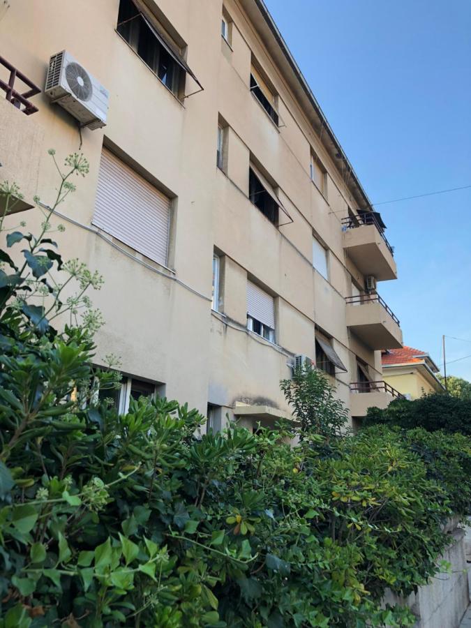 Designer Two-Bedroom Apartment - Chambres d’hôtes Split