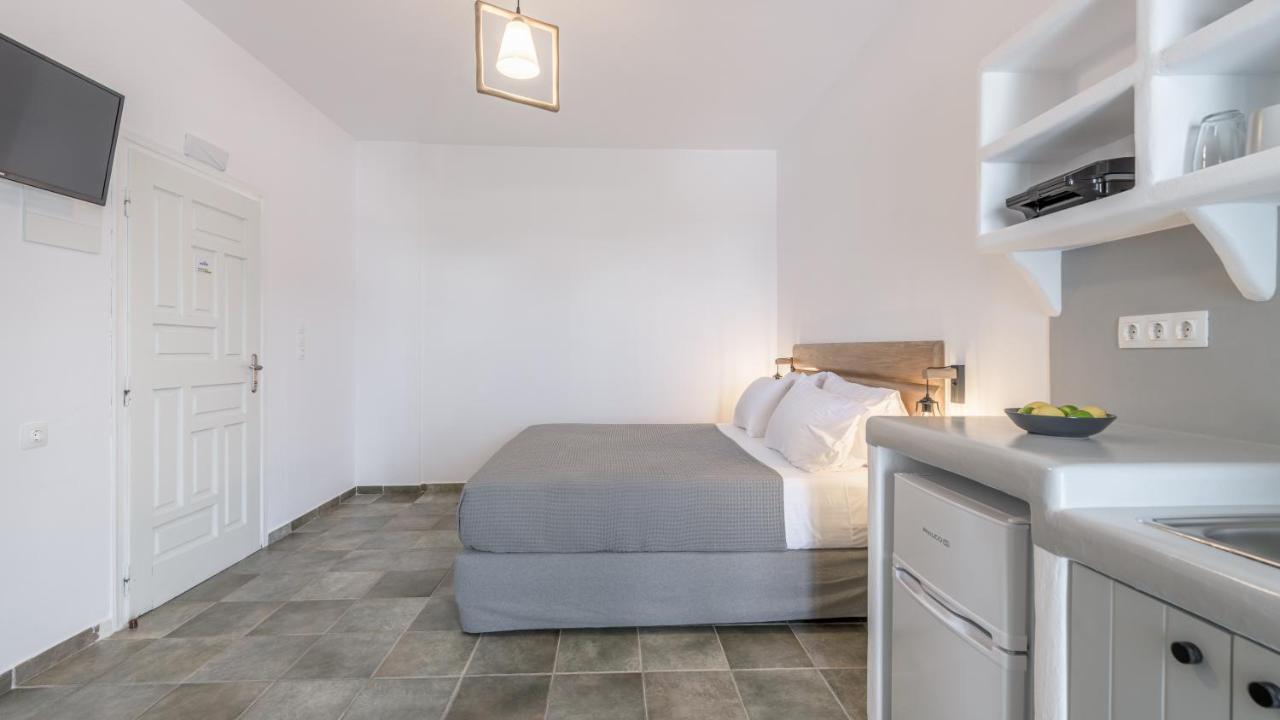 Double Room with Balcony and Sea View