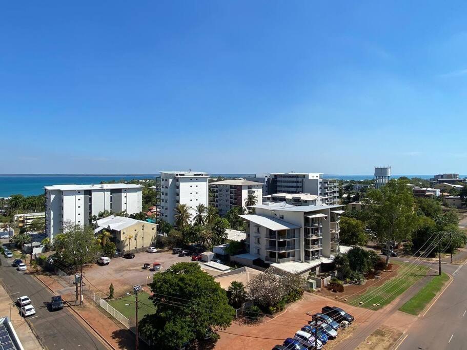 Katara On Smith - 2 Bed 2 Bath CBD Appartment - Bed and Breakfast Darwin