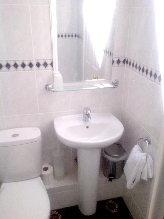 Zweibettzimmer
