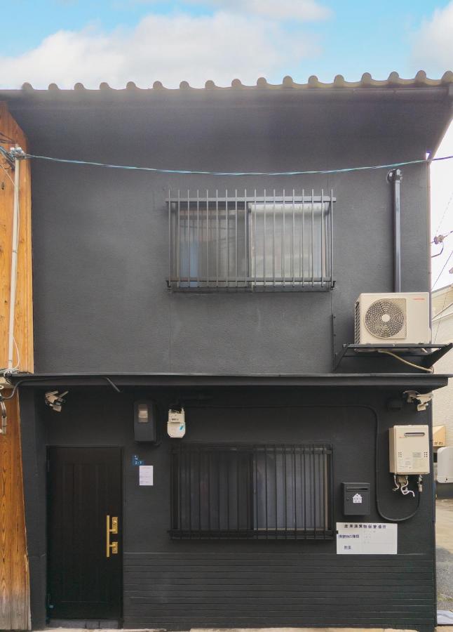 花園町駅から1分 難波から4分 今年リフォーム済み シャワー洗面トイレ各階付き 通天閣難波天王寺大阪城近々 Wi-Fi有り 星夜屋 - Ferienwohnung