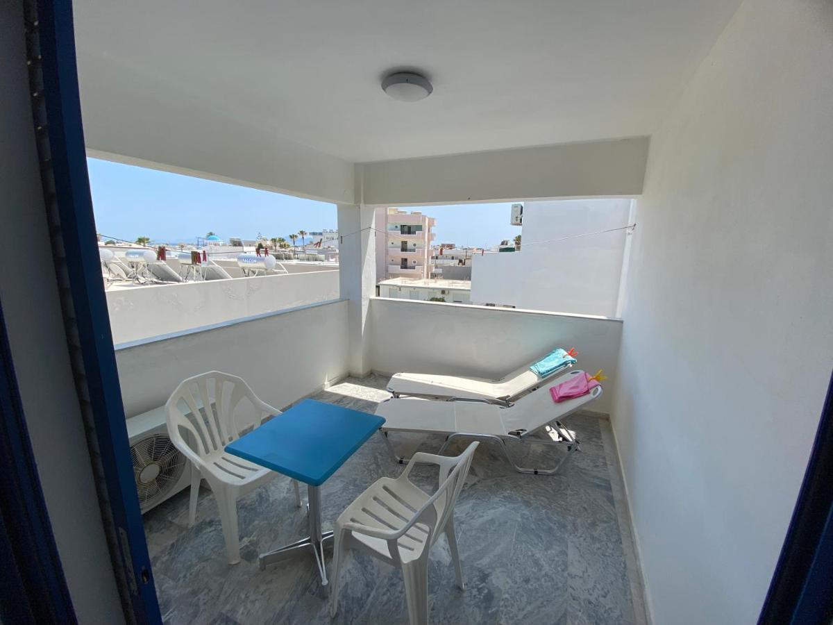 Triple Room with Terrace