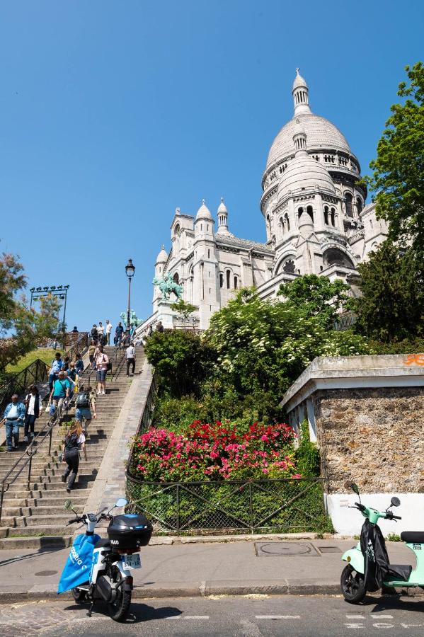 In front of The Sacre Cœur - 2 bedrooms with elevator - B&B