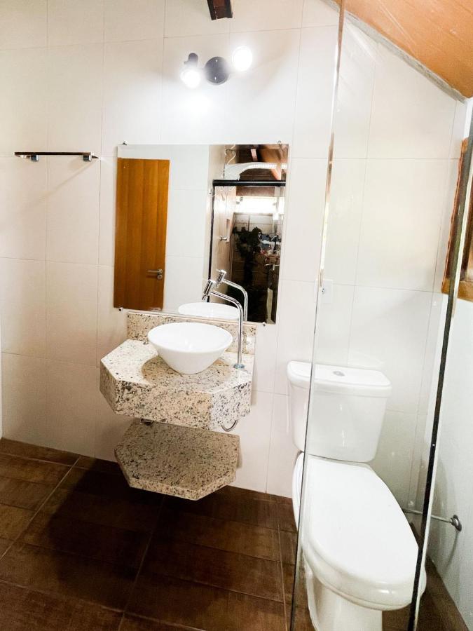 Queen Suite with Spa Bath